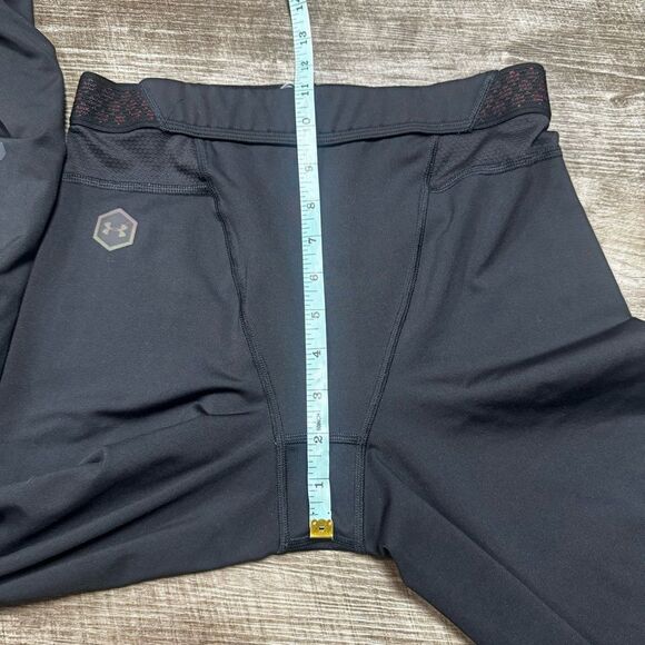 Under Armour Celliant Leggings Size Medium - Picture 7 of 8